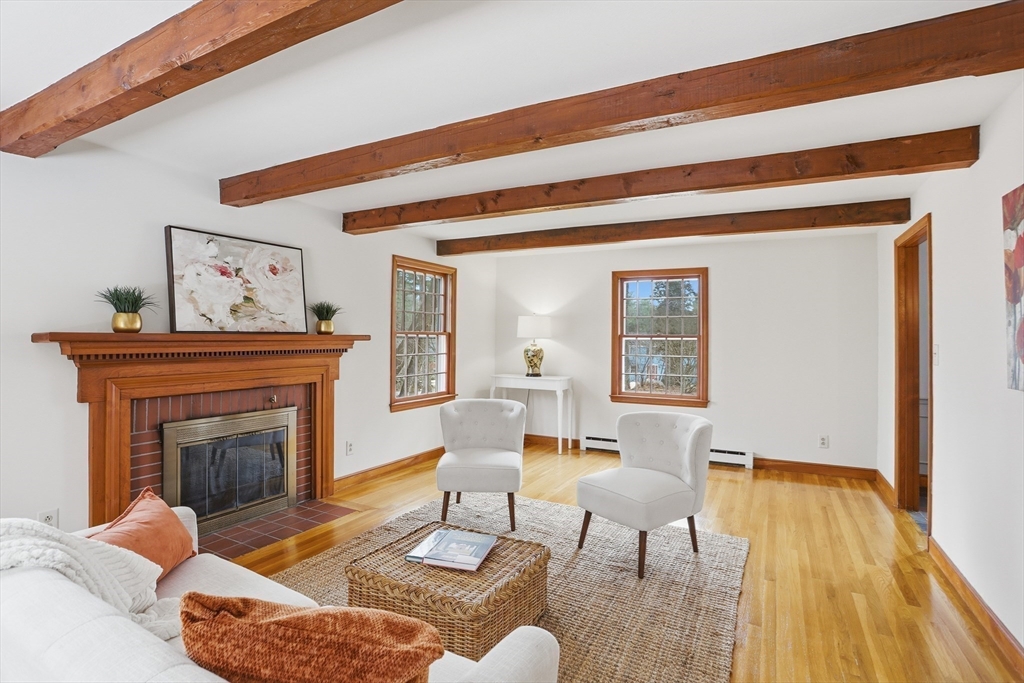 6 Old Village Road Acton, MA 01720 - Photo 3 of 33