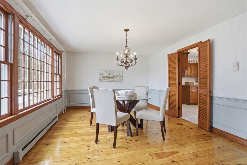 6 Old Village Road Acton, MA 01720 - Photo 6 of 33