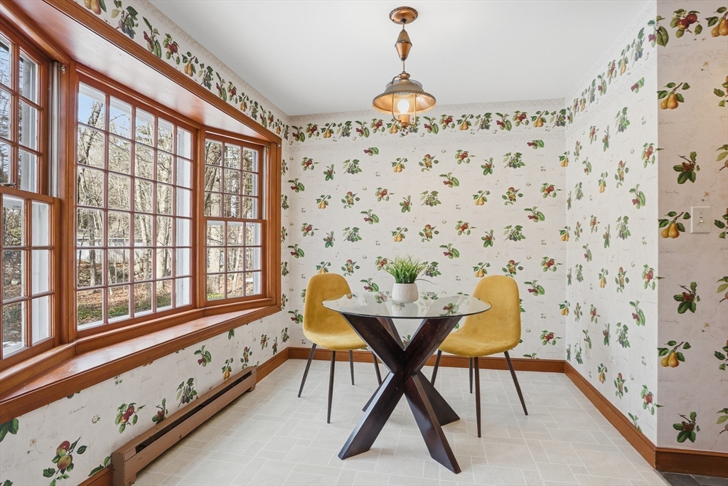 6 Old Village Road Acton, MA 01720 - Photo 9 of 33