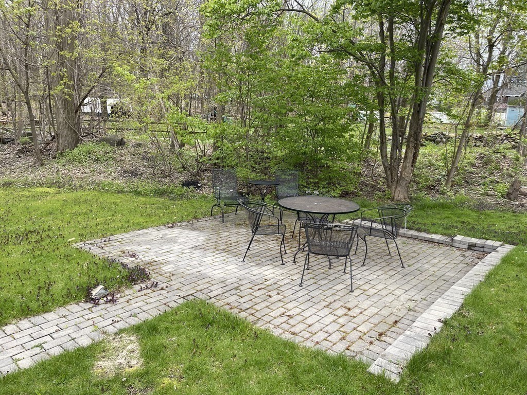 81 Dalton Road Chelmsford, MA 01824 - Photo 22 of 26 Gallery Image 22