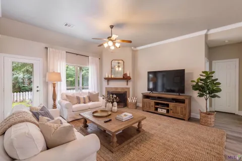 $250,000 | 10184 Angela Drive, Denham Springs, LA 70706