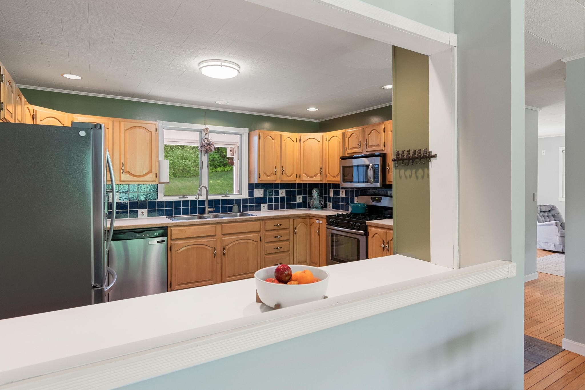 1083 N Road Hinesburg, VT 05461 - Photo 16 of 60