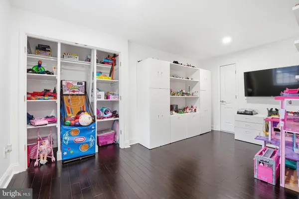 $1,750,000 | 1628 Great Falls Street, McLean, VA 22101