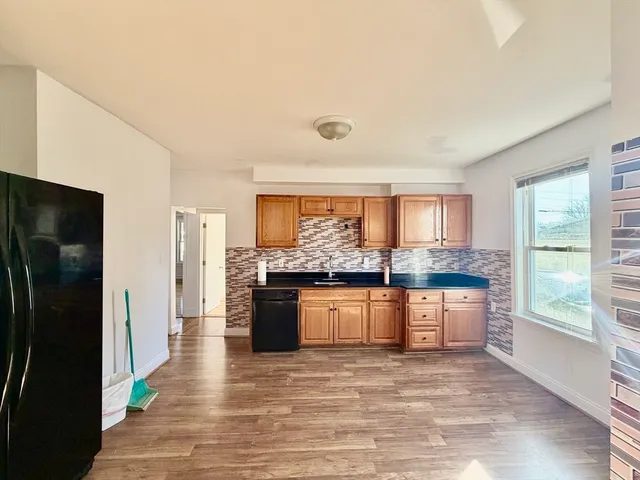 $2,200 | 29 Trafford Street, Unit 1, Quincy, MA 02169