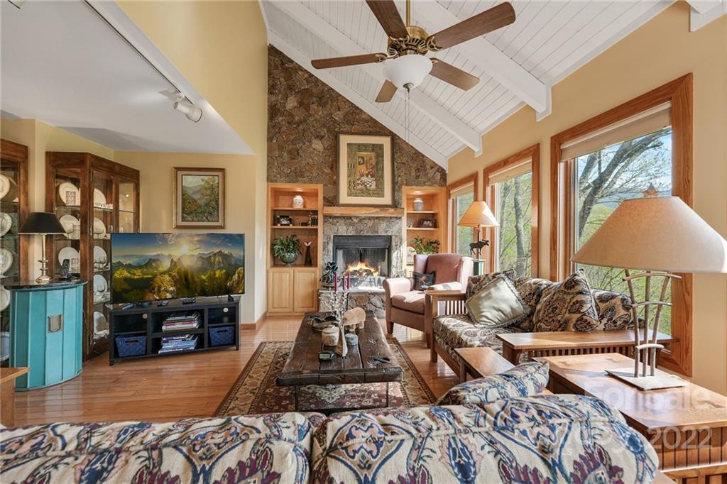 159 Sunset Ridge Whittier, NC 28789 - Photo 11 of 48 Gallery Image 11