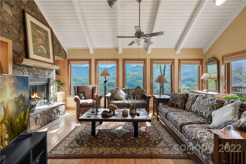 159 Sunset Ridge Whittier, NC 28789 - Photo 13 of 48 Gallery Image 13