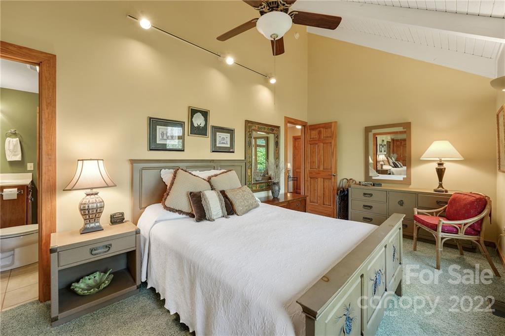 159 Sunset Ridge Whittier, NC 28789 - Photo 19 of 48 Gallery Image 19