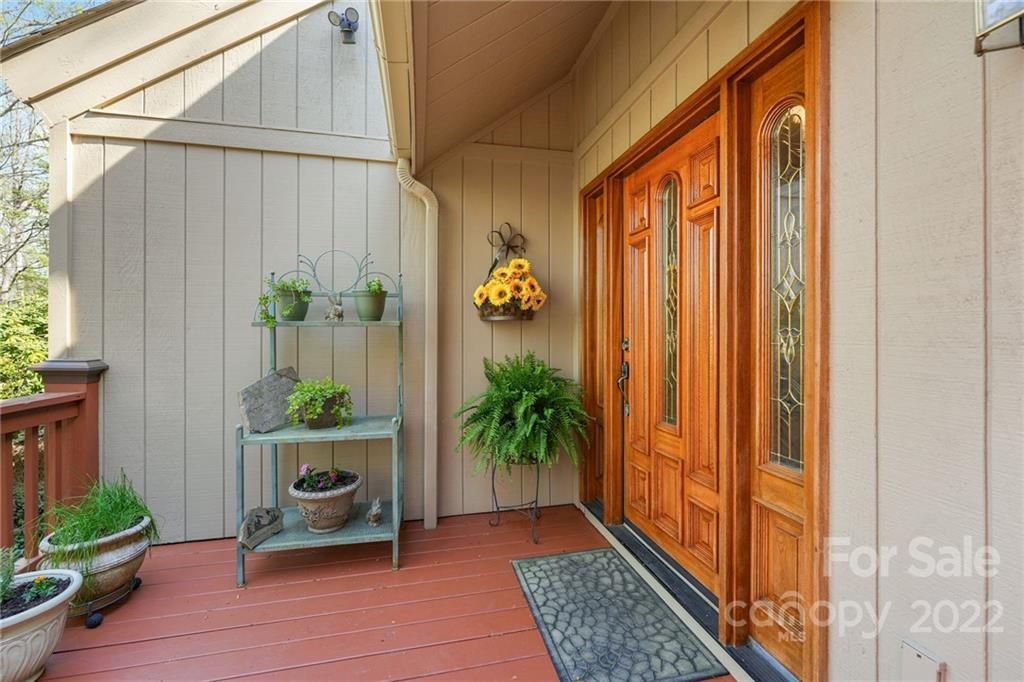 159 Sunset Ridge Whittier, NC 28789 - Photo 4 of 48 Gallery Image 4