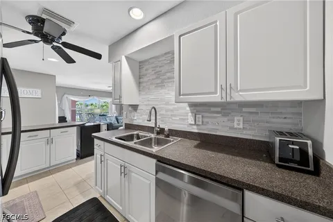 $225,000 | 1308 Southeast 42nd Street, Unit 5, Cape Coral, FL 33904