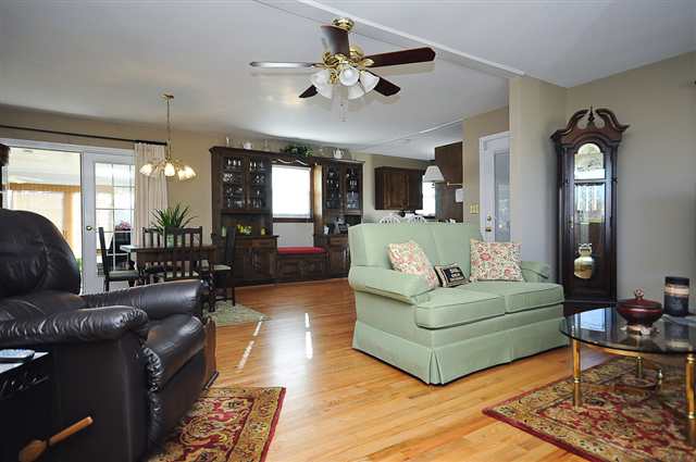302 Mitchell Road Greenville, SC 29615 - Photo 12 of 25 Gallery Image 12