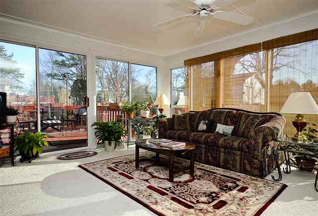 302 Mitchell Road Greenville, SC 29615 - Photo 15 of 25 Gallery Image 15
