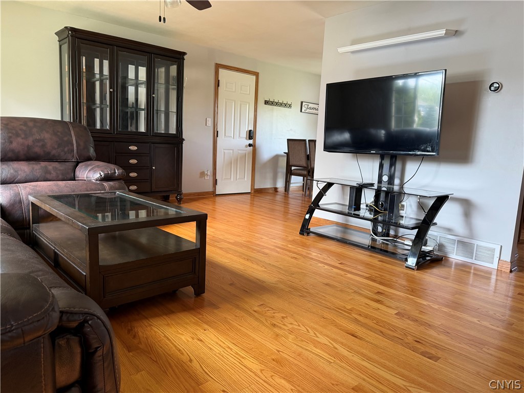 7437 Farmstead Road Clay, NY 13088 - Photo 31 of 32 Gallery Image 31