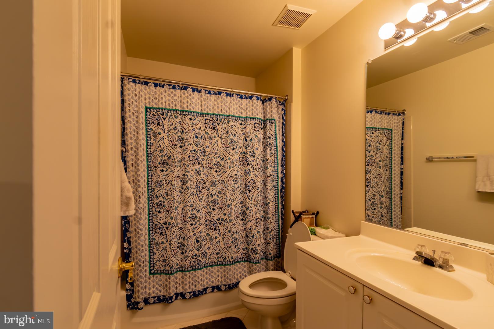 12172 Tryton Way Reston, VA 20190 - Photo 11 of 15