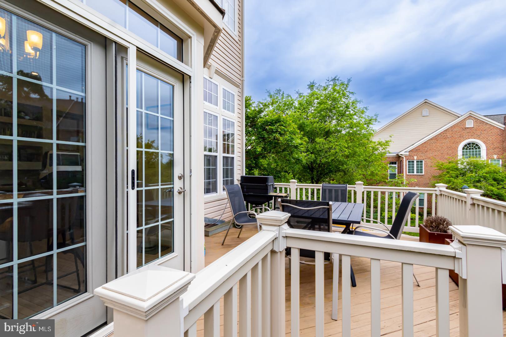 12172 Tryton Way Reston, VA 20190 - Photo 12 of 15