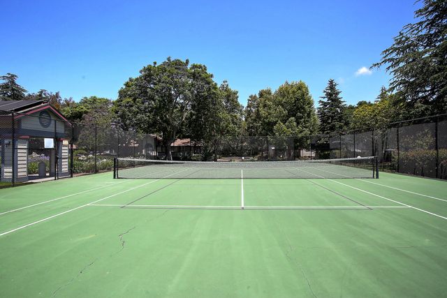a view of a tennis court