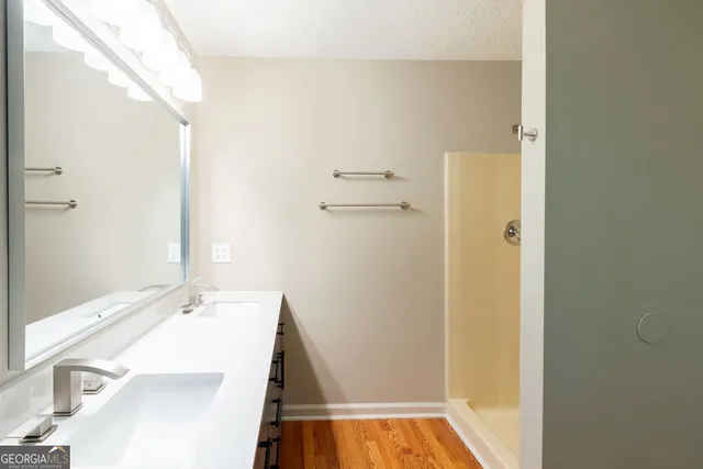 $1,985 | 2506 Venture Circle, Gainesville, GA 30506