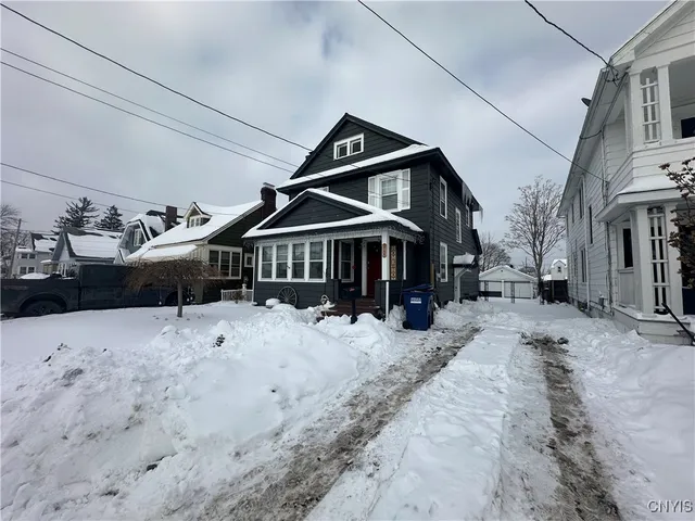 $194,900 | 1100 Wadsworth Street, Syracuse, NY 13208