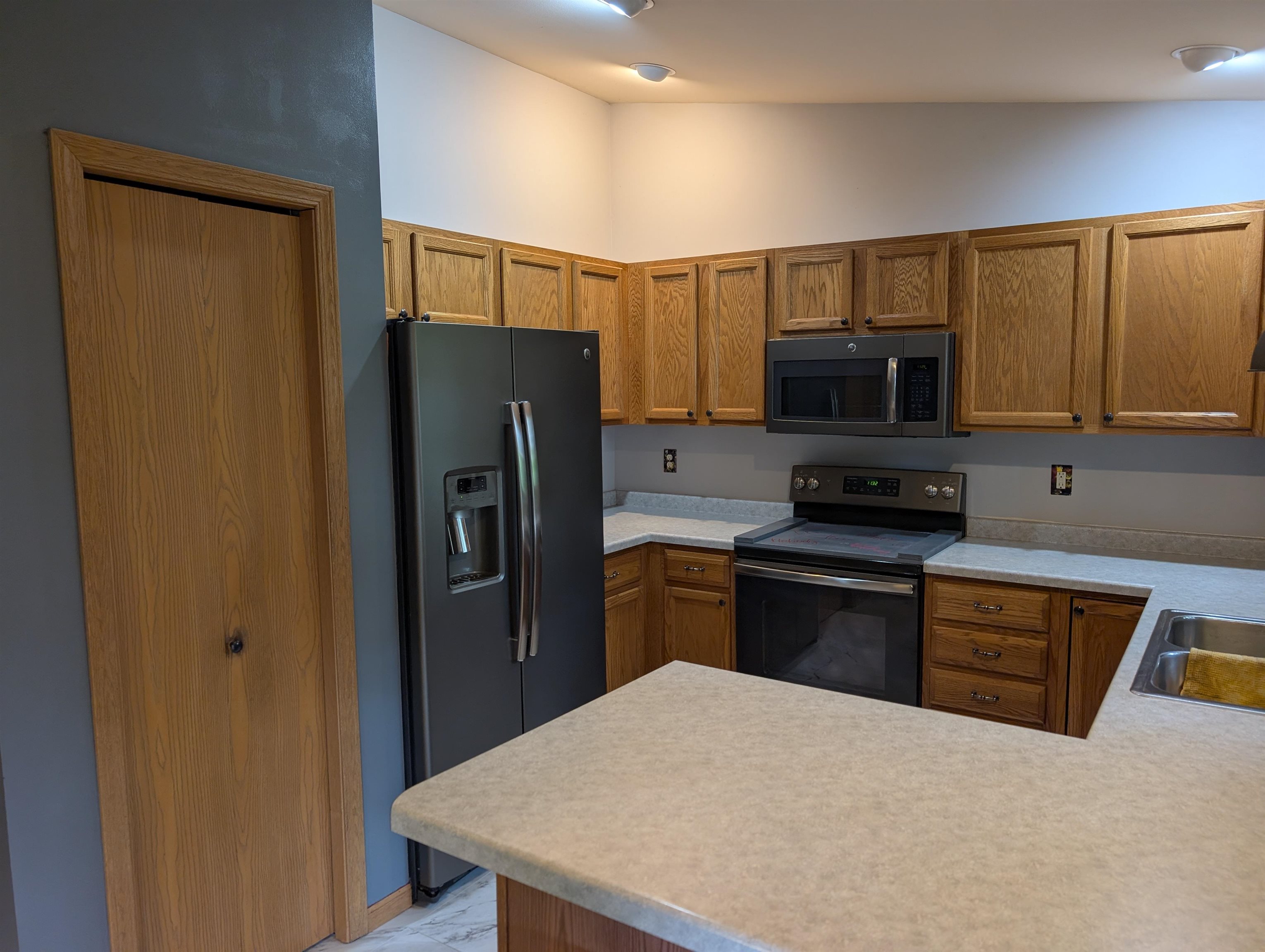 2811 Howland Avenue Schofield, WI 54476 - Photo 4 of 33