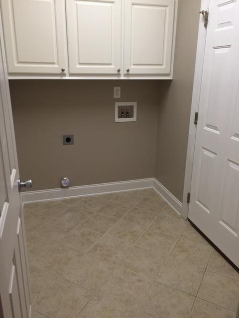 7696 Eagle Lake Road North Charleston, SC 29418 - Photo 18 of 36 Laundry Room