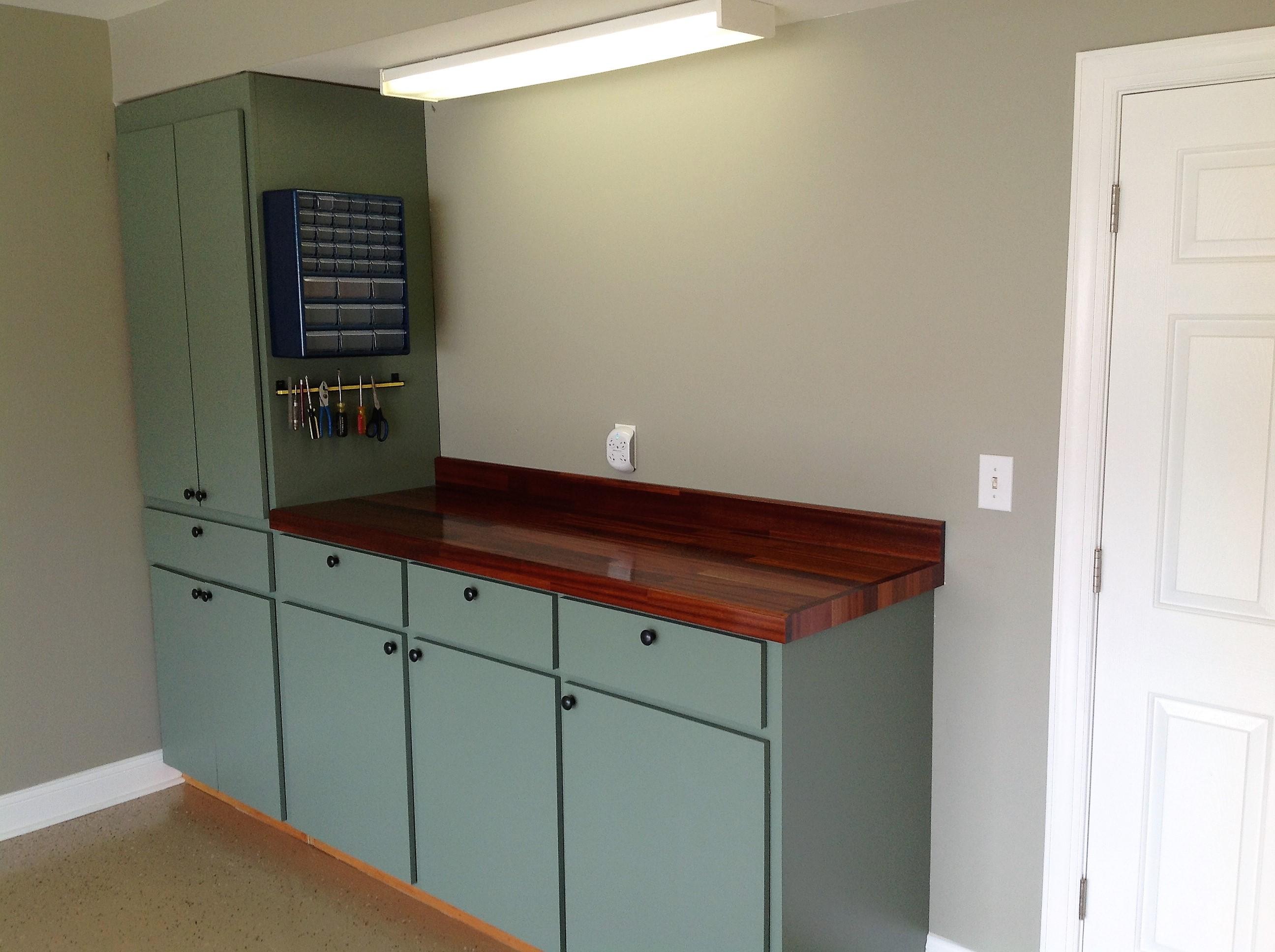 7696 Eagle Lake Road North Charleston, SC 29418 - Photo 27 of 36 Garage Custom Cabinets