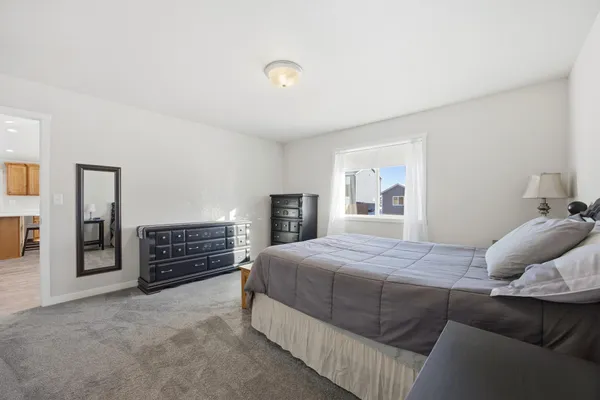 $515,000 | 3724 49th Street South, Fargo, ND 58104