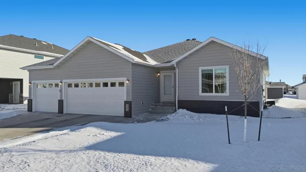 $515,000 | 3724 49th Street South, Fargo, ND 58104