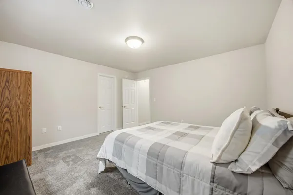 $515,000 | 3724 49th Street South, Fargo, ND 58104