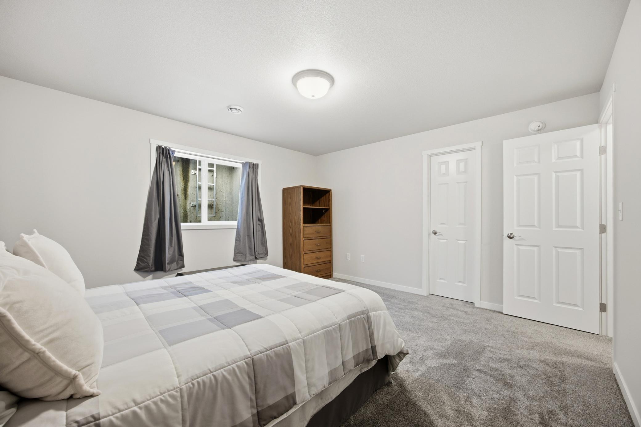 3724 49th Street South Fargo, ND 58104 - Photo 35 of 46