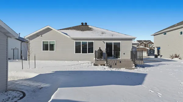 $515,000 | 3724 49th Street South, Fargo, ND 58104