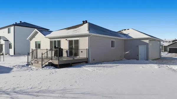 $515,000 | 3724 49th Street South, Fargo, ND 58104
