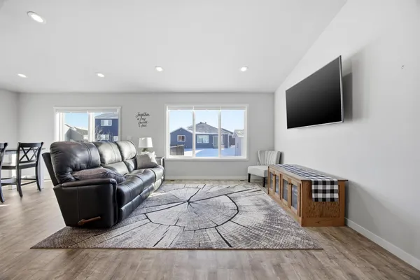 $515,000 | 3724 49th Street South, Fargo, ND 58104