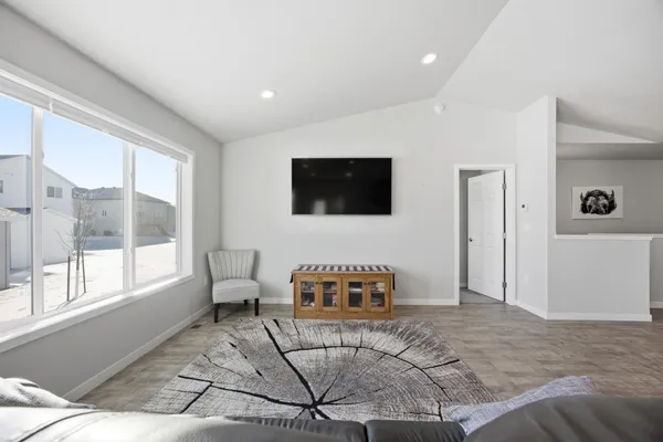 $515,000 | 3724 49th Street South, Fargo, ND 58104