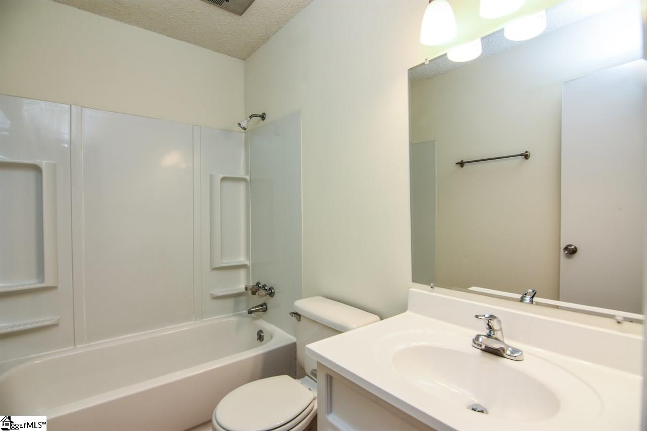 4 Paddock Drive Greer, SC 29650 - Photo 12 of 28 Gallery Image 12