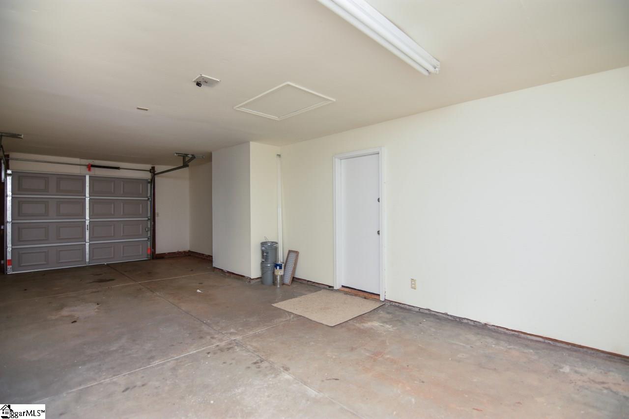 4 Paddock Drive Greer, SC 29650 - Photo 21 of 28 Gallery Image 21