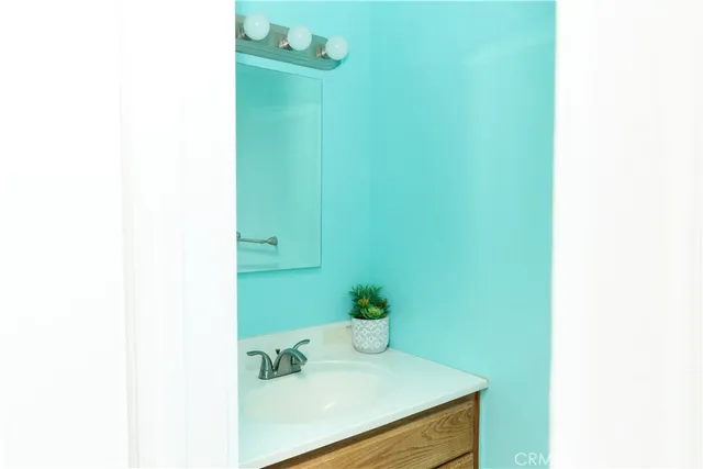 $595,000 | 958 East Flora Street, Ontario, CA 91764