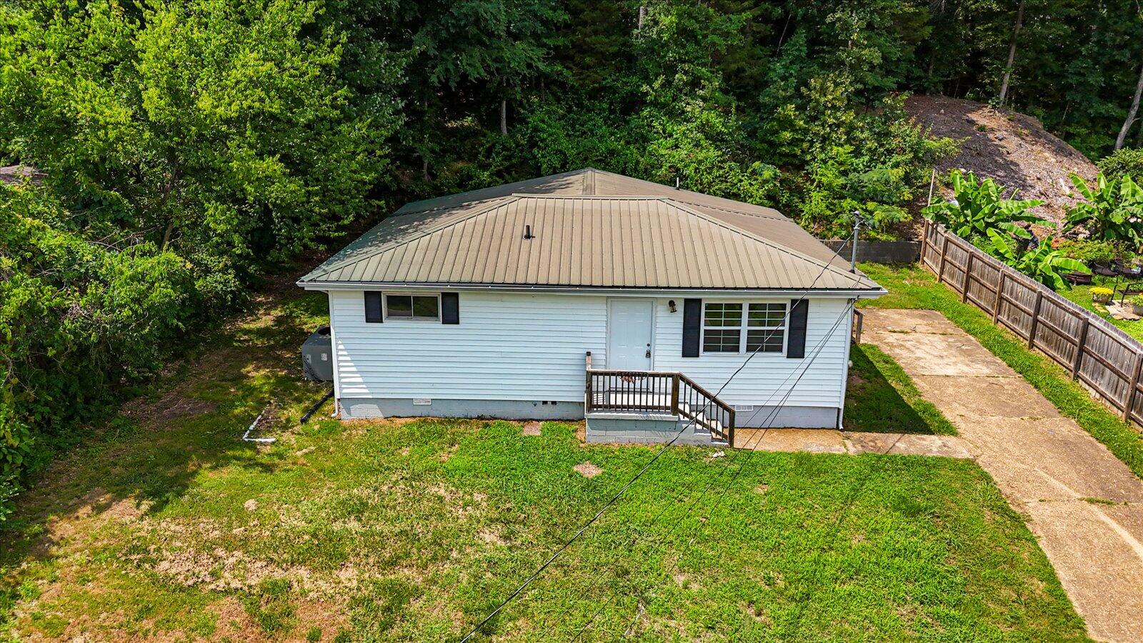 338 Mcafee Road Rossville, GA 30741 - Photo 26 of 29 27-338 Mcafee Rd-27