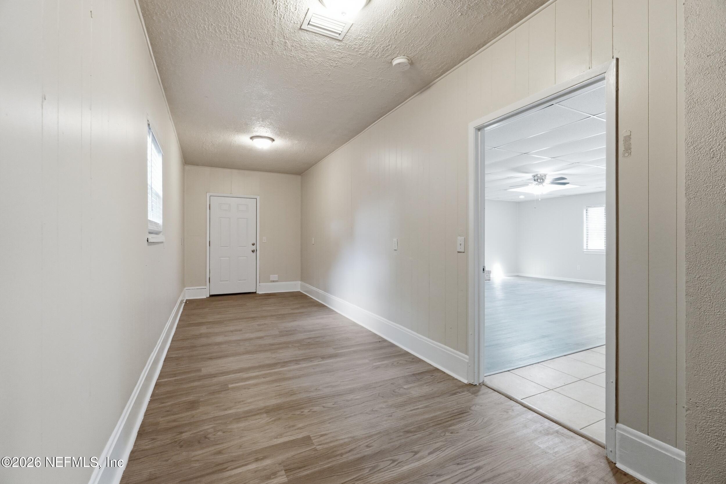 2335 Brest Road Jacksonville, FL 32216 - Photo 19 of 25 19_Indoor Flex Space