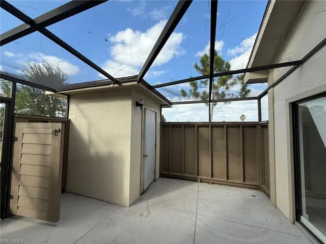 a view of outdoor space