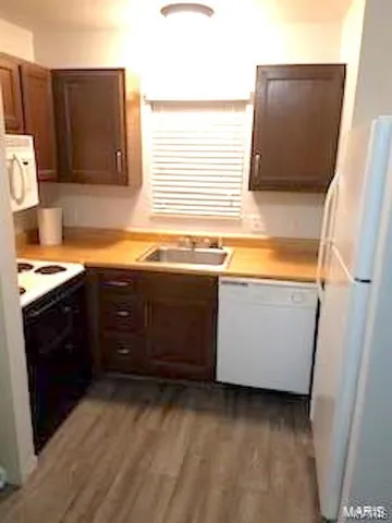 $850 | 148 Ashley Drive, Fairview Heights, IL 62208