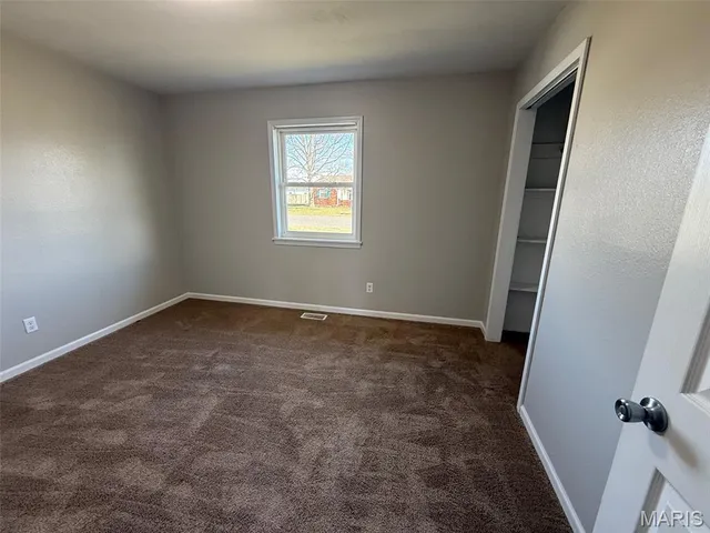 $175,000 | 505 Schroeder Drive, Salem, IL 62881