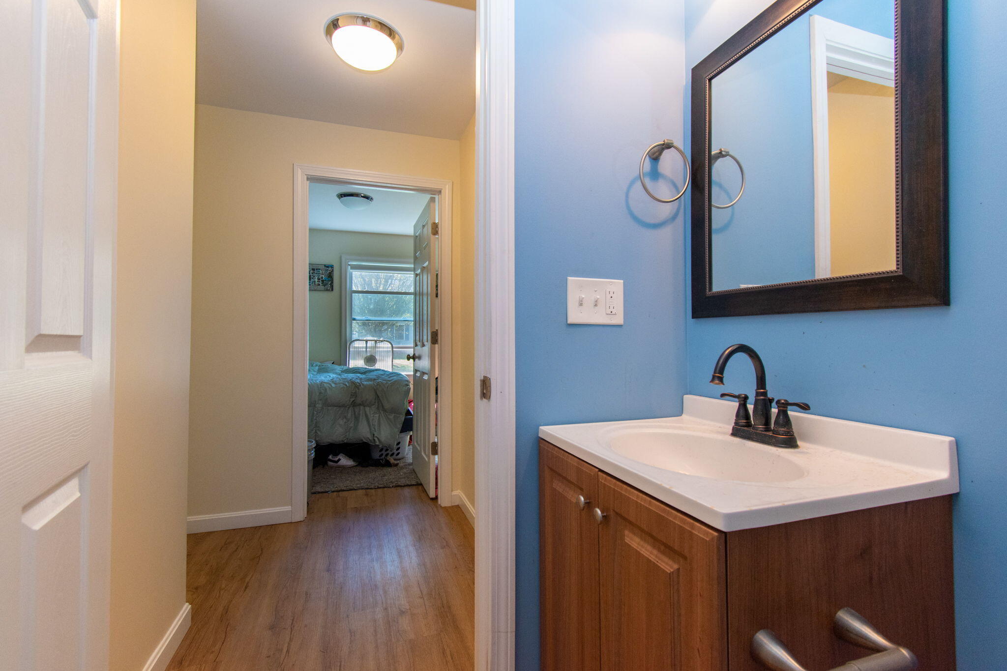 45 Rogers Road Yarmouth, ME 04096 - Photo 12 of 25 Guest Full Bath