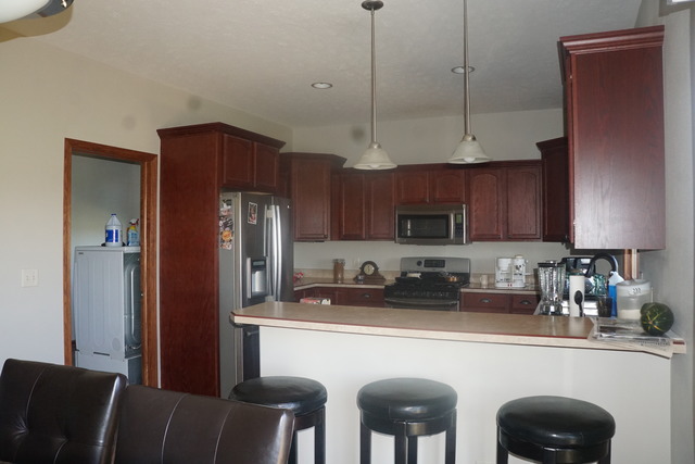 511 Rock Island Road Dixon, IL 61021 - Photo 5 of 15