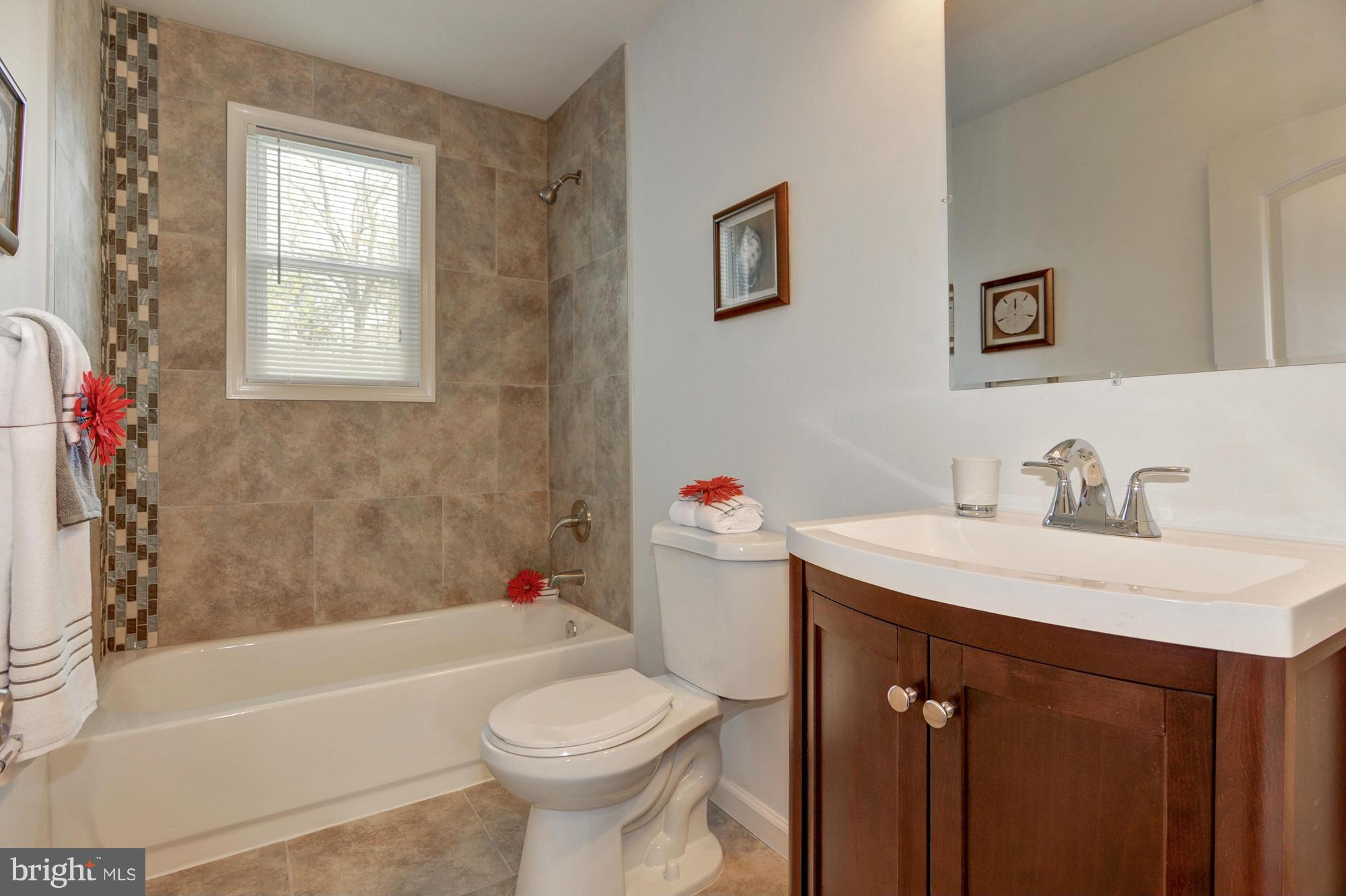 12038 Philadelphia Road Kingsville, MD 21087 - Photo 14 of 29 Bath