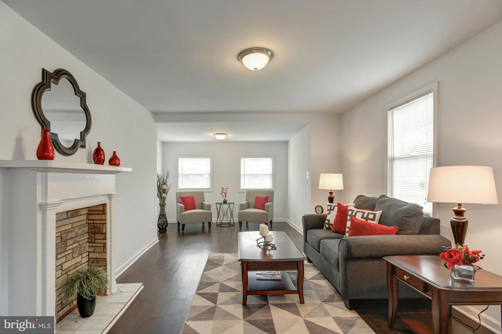 12038 Philadelphia Road Kingsville, MD 21087 - Photo 7 of 29 Living Room