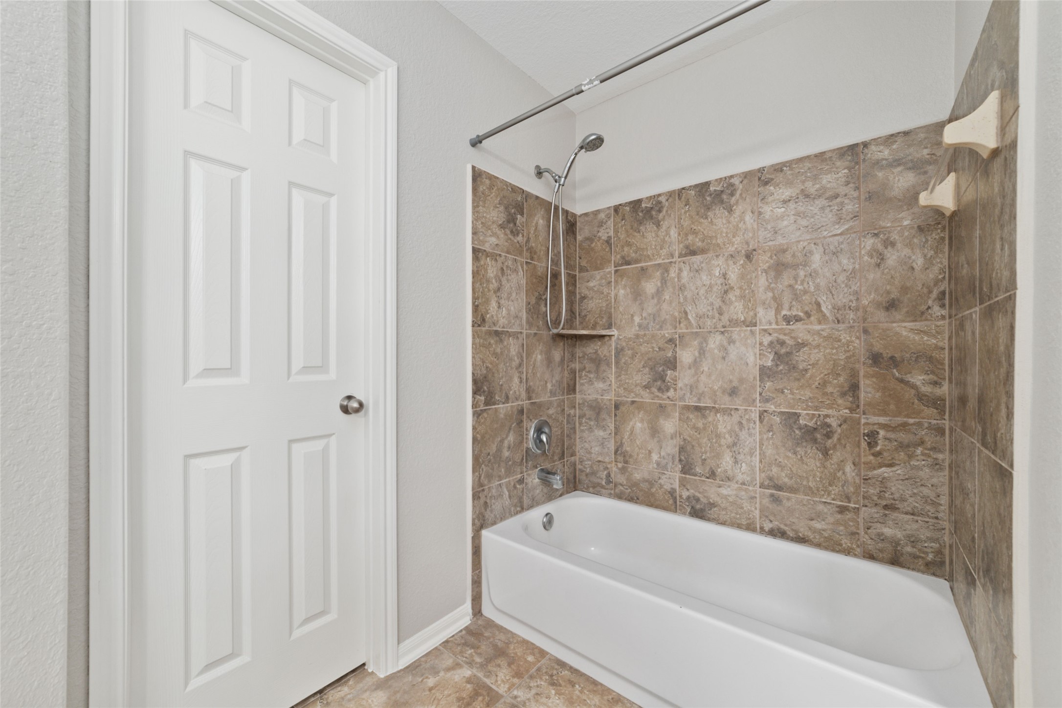 3111 View Valley Trail Katy, TX 77493 - Photo 10 of 14
