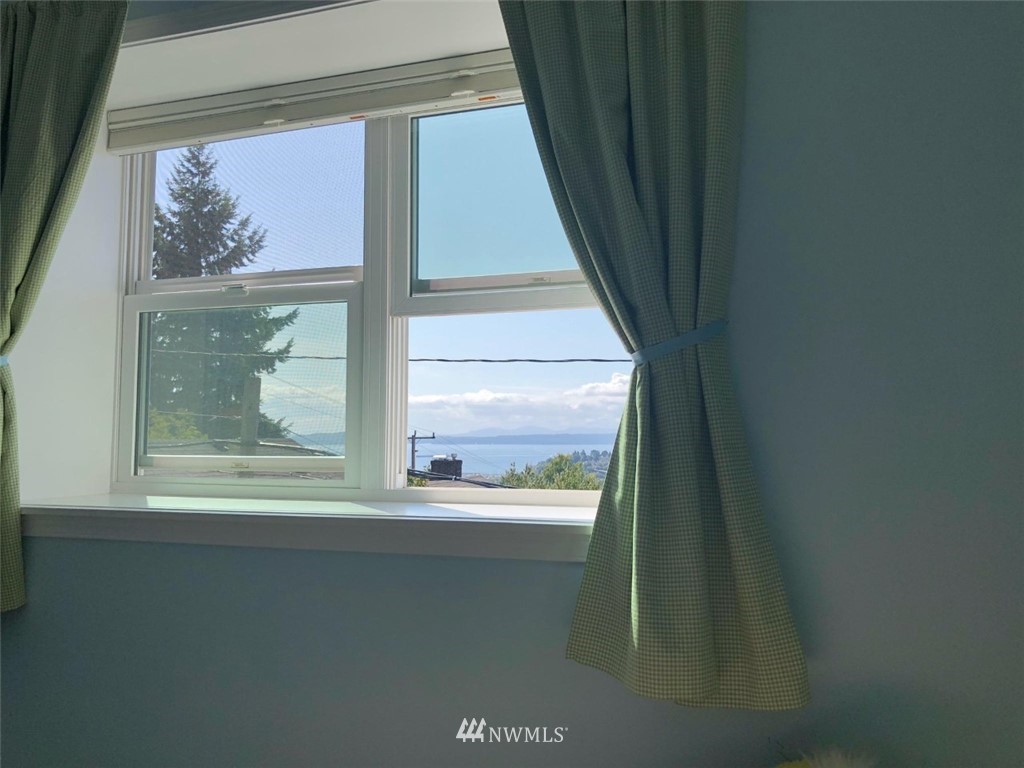 710 West Howe Street Seattle, WA 98119 - Photo 18 of 25