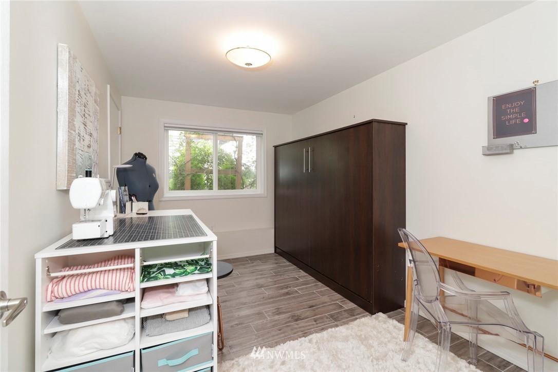 710 West Howe Street Seattle, WA 98119 - Photo 22 of 25