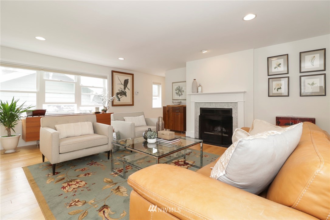 710 West Howe Street Seattle, WA 98119 - Photo 5 of 25