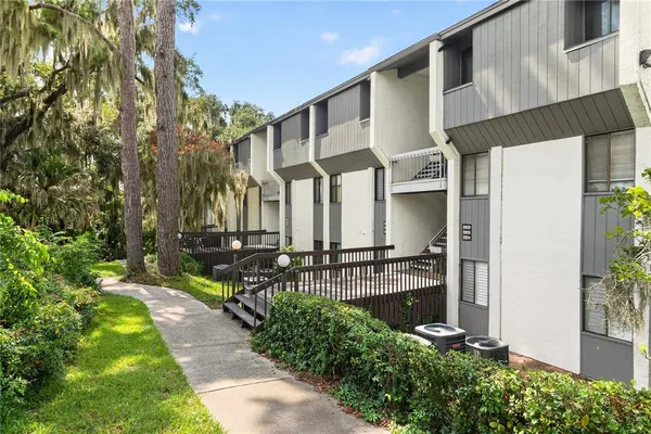 $159,900 | 2842 Southwest 14th Drive, Unit 103, Gainesville, FL 32608