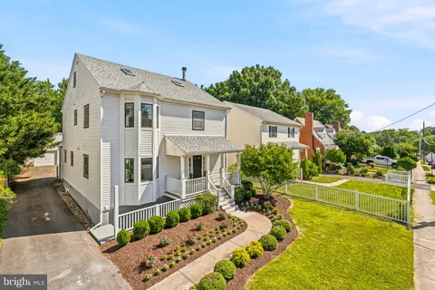 $1,299,999 | 3543 18th Street South, Arlington, VA 22204